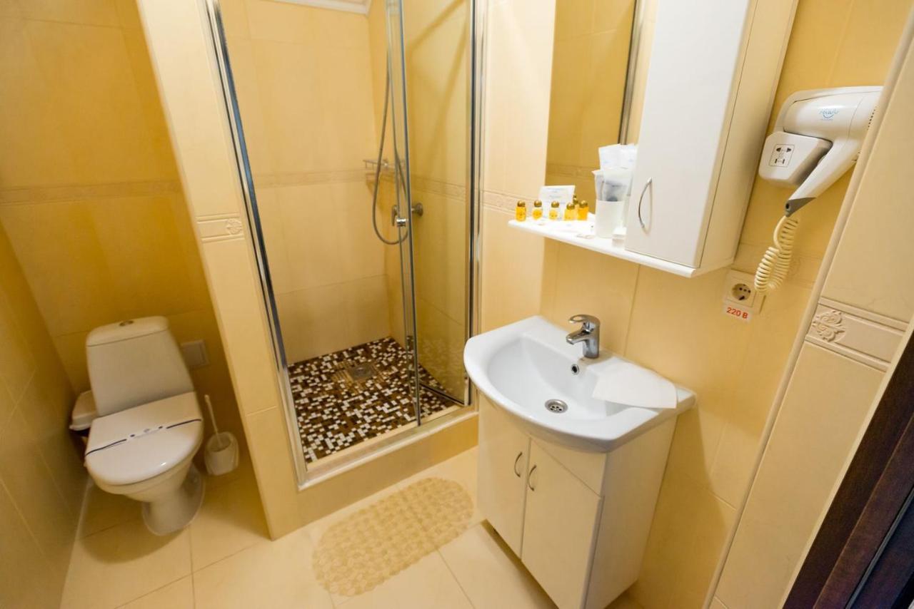 Guest House Shale Vinnytsia Exterior photo