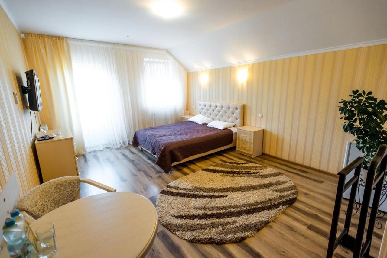 Guest House Shale Vinnytsia Exterior photo